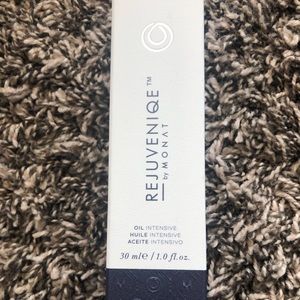 Monat Rejuvenique Oil. Brand new.